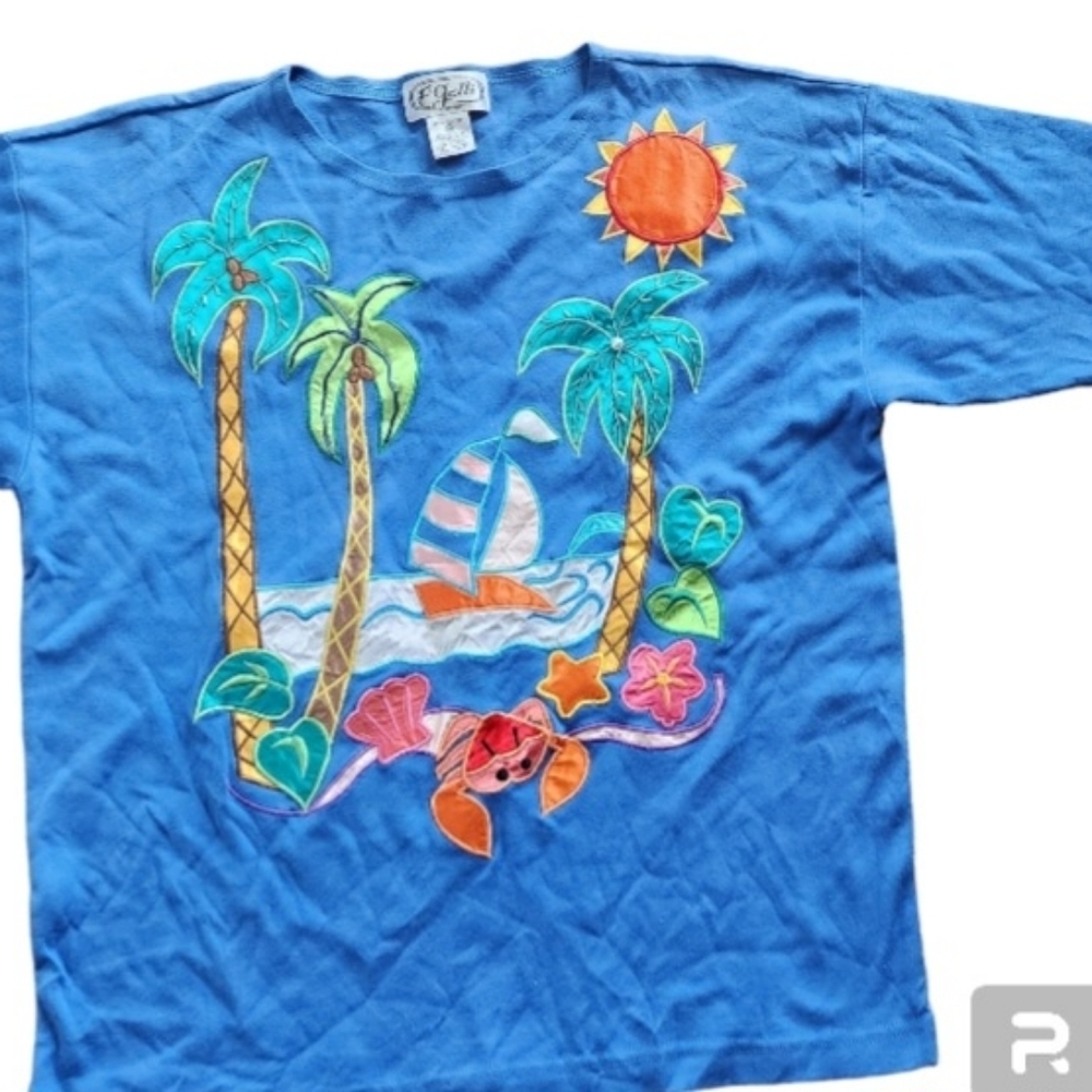 Vintage Tshirt Medium Beach Vacation Grandmother Granny Embroidered 80s Summer